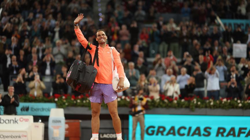 رقصة نادال الأخيرة في مدريد..ليلة الوداع الأخيرة ل “ملك” الأراضي الترابية