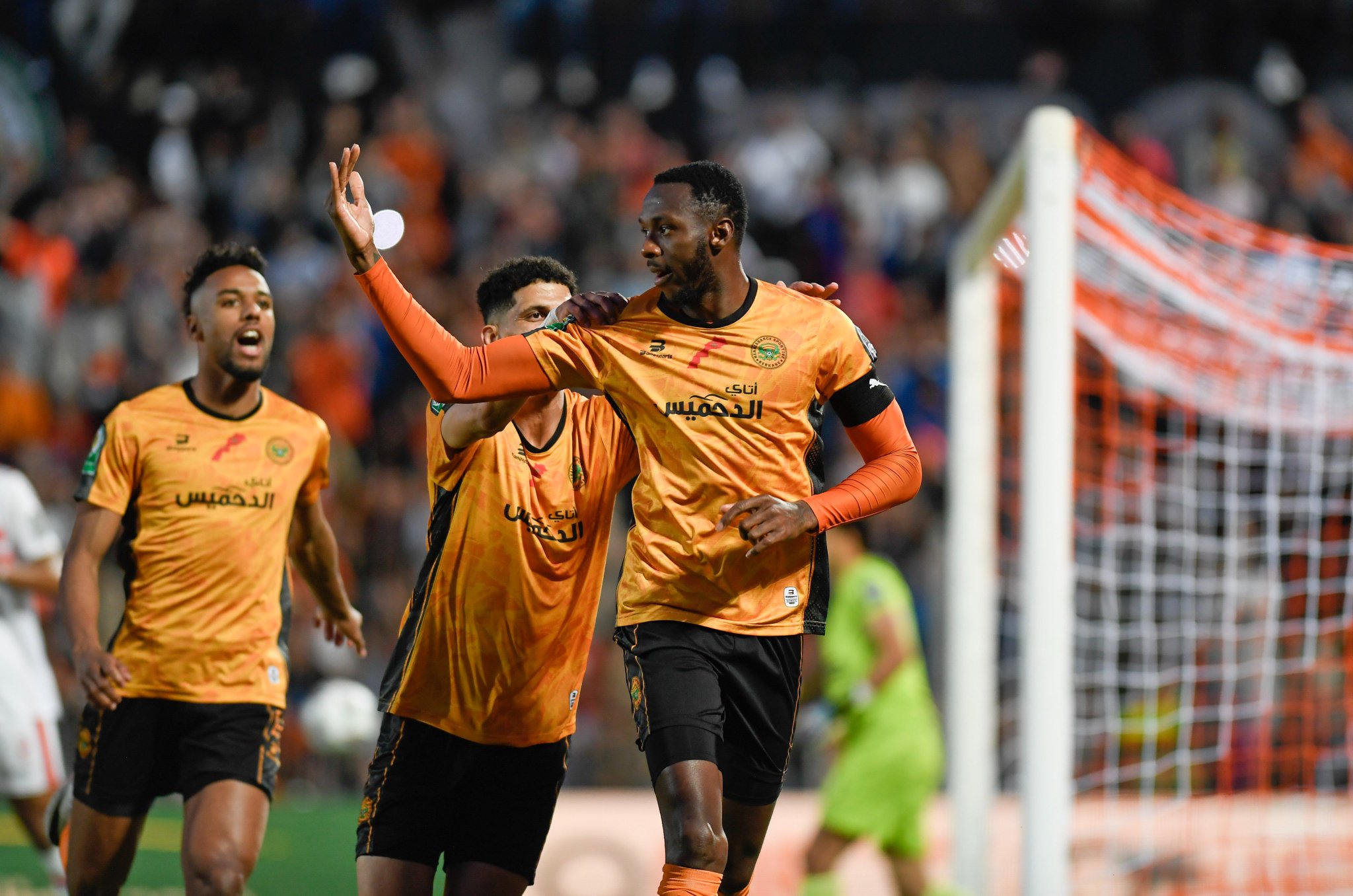 نهائي كأس الكونفدرالية..نهضة بركان ينتصر ذهابا على الزمالك