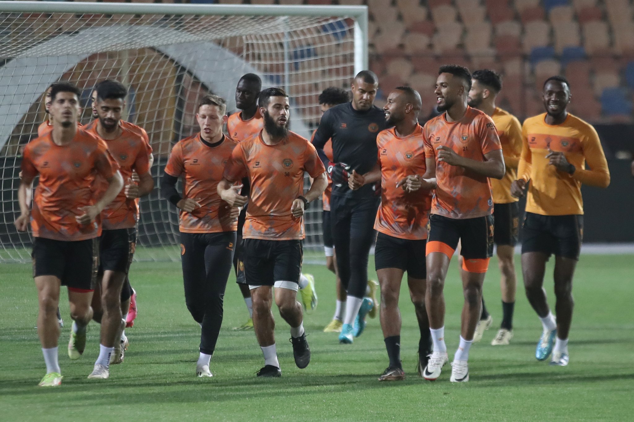نهضة بركان يضع آخر اللمسات قبل نهائي الكونفدرالية أمام الزمالك