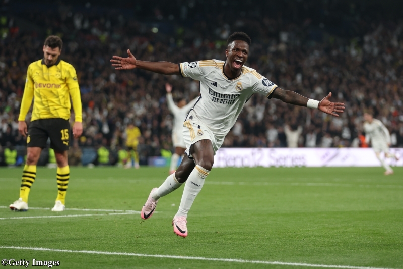 ريال مدريد يحسم المواجهة أمام بوروسيا دورتموند ويتوّج بطلاً لدوري الأبطال للمرّة الـ15 في تاريخه