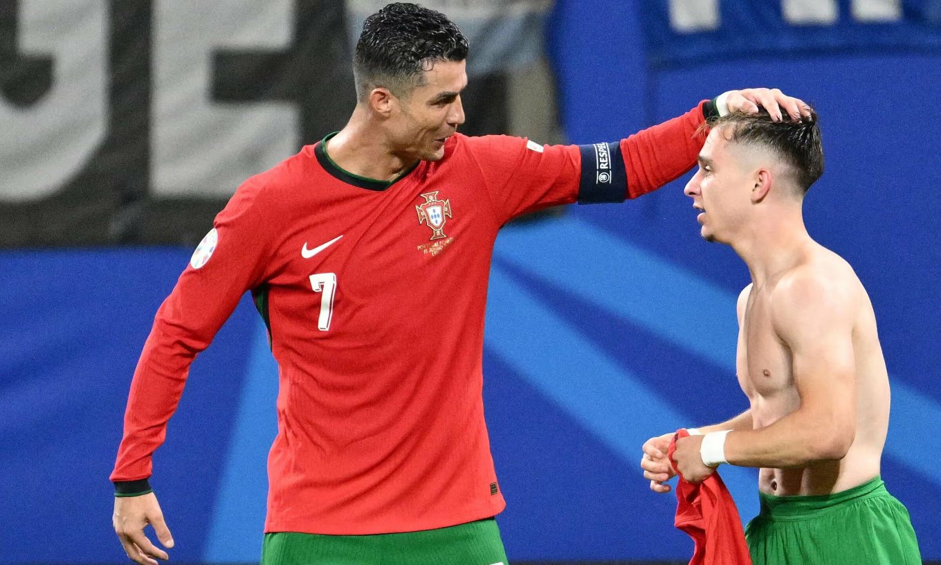 ست دورات “يورو”..رونالدو يسجل رقما تاريخيا في عالم كرة القدم