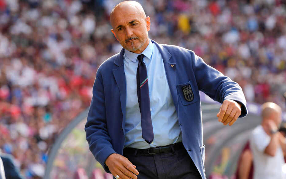 رغم الخروج المخيب من “اليورو”..سباليتي باق في منصبه على رأس “الأتزوري”