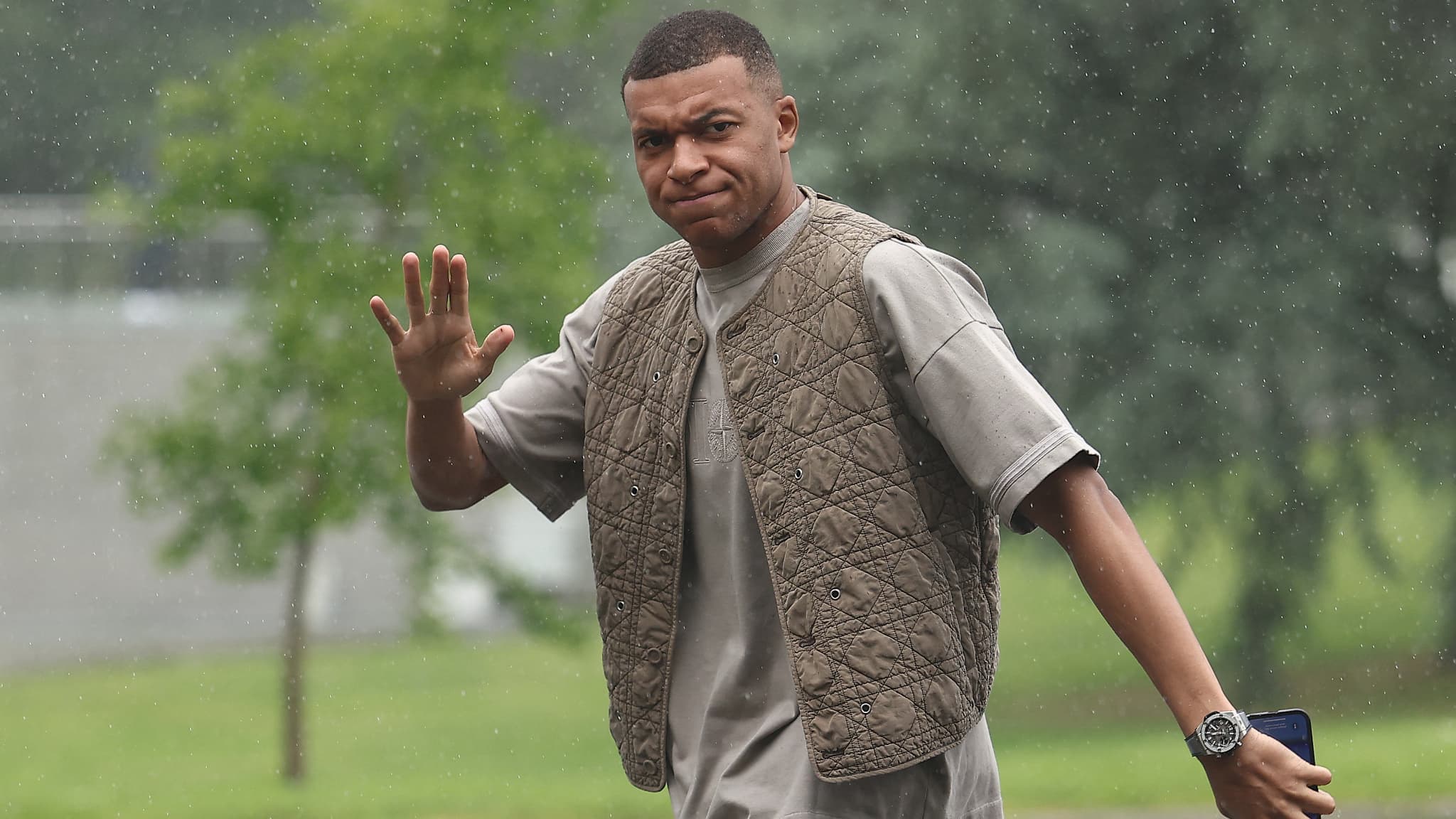 نهاية التشويق..ريال مدريد يعلن التعاقد مع النجم الفرنسي كيليان مبابي