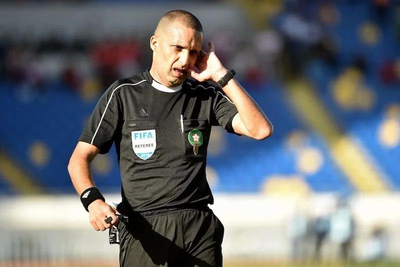 أنصار الرجاء يرفضون إدارة الحكم جيد لمباراة التتويج أمام مولودية وجدة