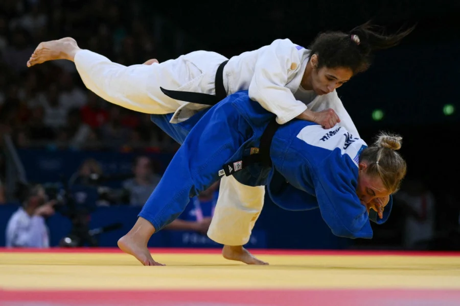 الجودو المغربي “على البساط”!! بوسحيتة وإيراوي يغادران باريس من الدور الأول