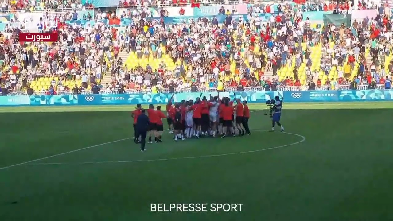 القجع والسكيتيوي والرݣراݣي يرقصون فرحاً مع الفريق الوطني بعد فوزه بسداسية على مصر