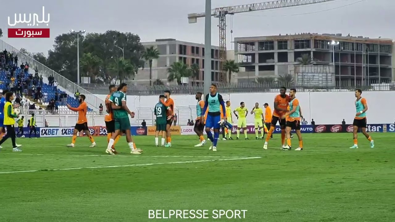 فرحة لاعبي نهضة بركان بعد الفوز على الرجاء بهدف لصفر