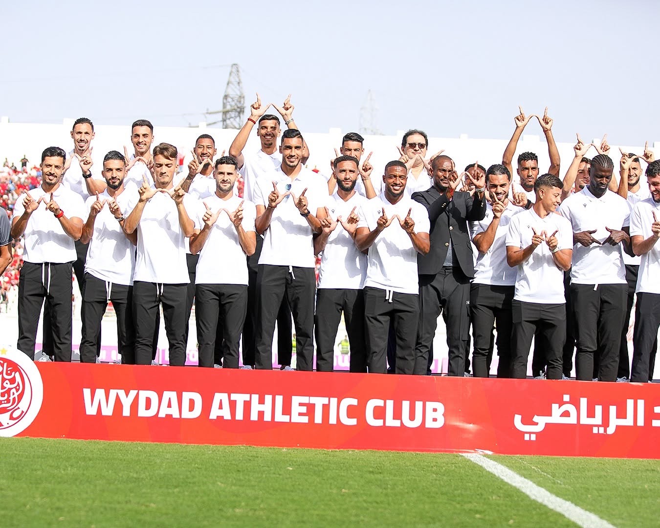 20 لاعب جديد في “ميركاتو” الصيف..ثورة أيت منا التي غيرت معالم الوداد