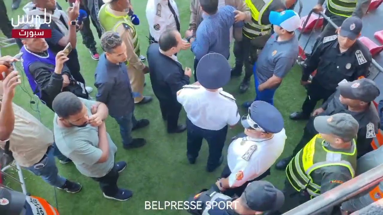 منع رئيس وأعضاء مكتب شباب المسيرة من دخول مستودع ملابس الفريق