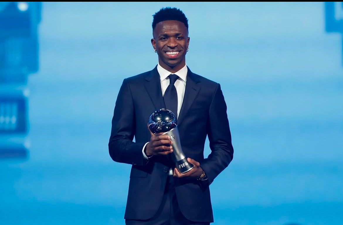 فينيسيوس: لقد حاولوا مرارا وتكرارا التقليل مني والآن حان الوقت لأقول أنا أفضل لاعب في العالم