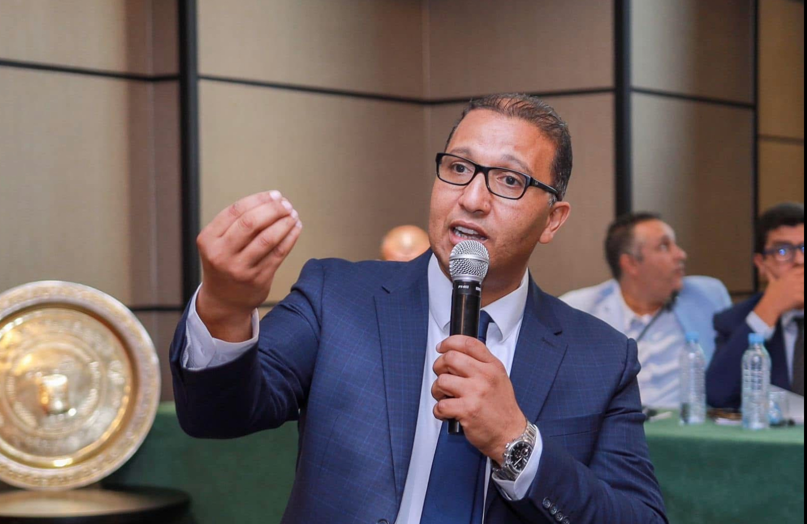 برلمان الرجاء يدعو هالا لتقديم استقالته والدعوة لجمع عام استثنائي