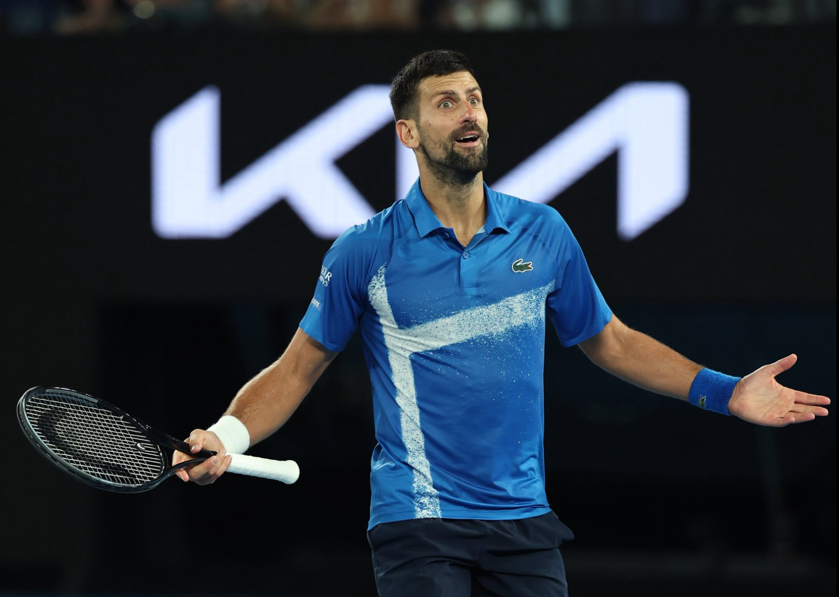 ديوكوفيتش يتغلب على ألكاراز ويتأهل لنصف نهائي بطولة أستراليا المفتوحة للتنس