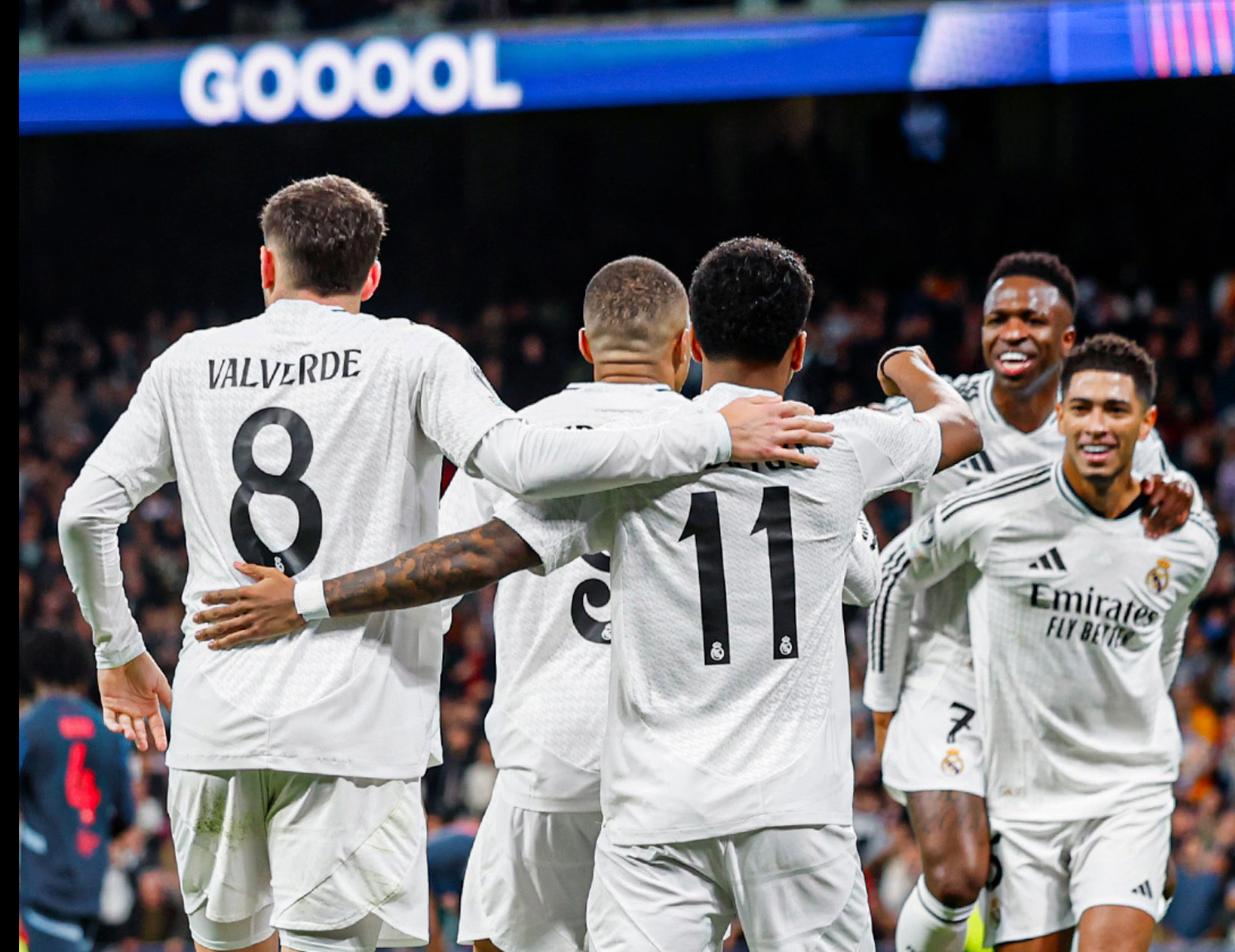 ريال مدريد يضرب سالزبورغ بخماسية ويؤمن عبوره في دوري الأبطال