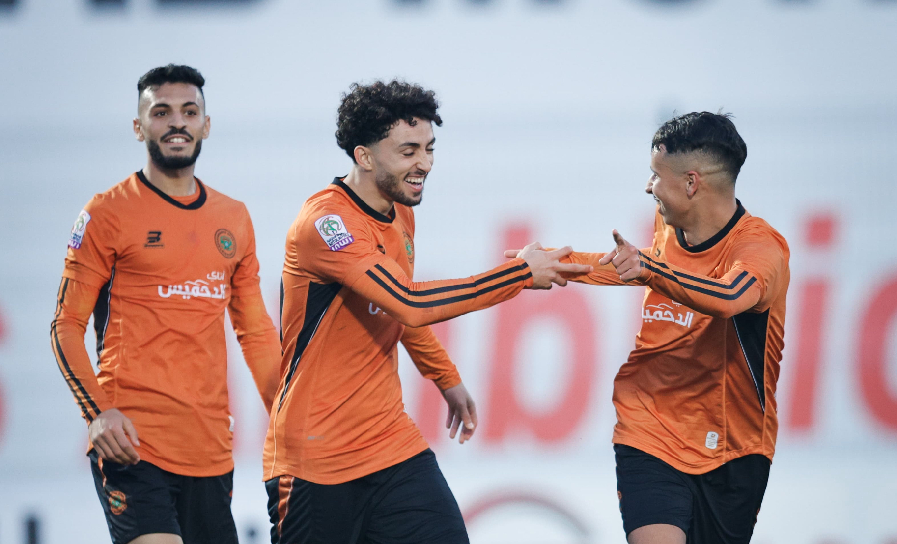 نهضة بركان يكتسح شباب السوالم ويعزز صدارته للبطولة الاحترافية