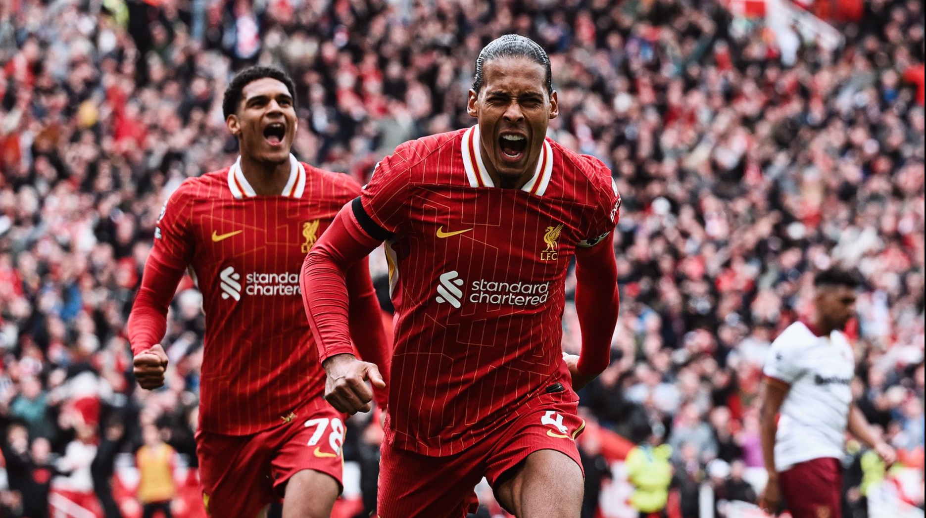 ليفربول ينجو من فخ وست هام ويُعزز صدارة “البريمرليغ” بانتصار متأخر