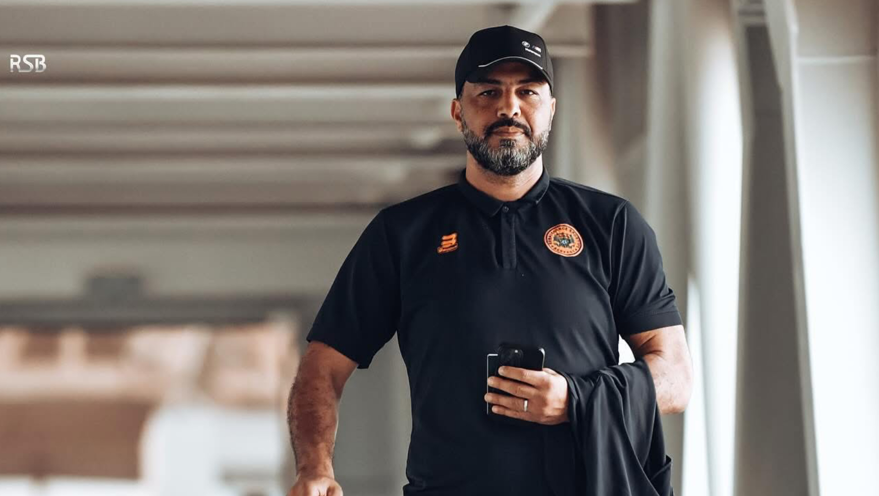 الشعباني يحذر لاعبي نهضة بركان قبل إياب نصف نهائي الكونفيدرالية