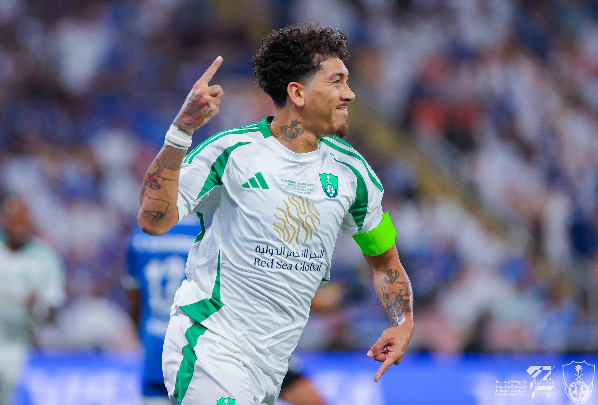 الهلال خارج سباق اللقب الآسيوي.. والأهلي إلى النهائي بثلاثية