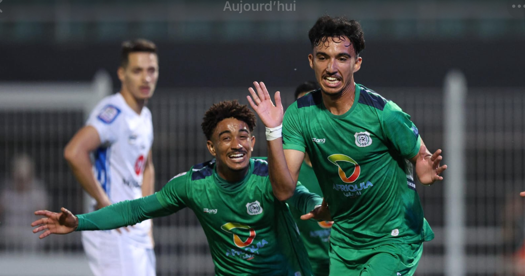 أولمبيك الدشيرة يصنع المجد.. صعود تاريخي إلى القسم الأول بعد انتصار بثلاثية على شباب السوالم