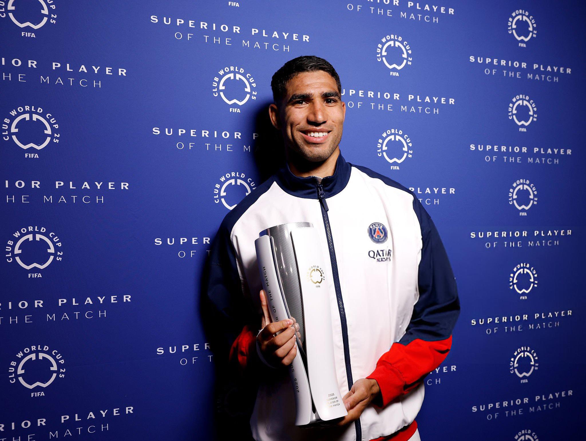 أشرف حكيمي.. رجل المباراة بلا منازع في انتصار باريس سان جيرمان على سياتل