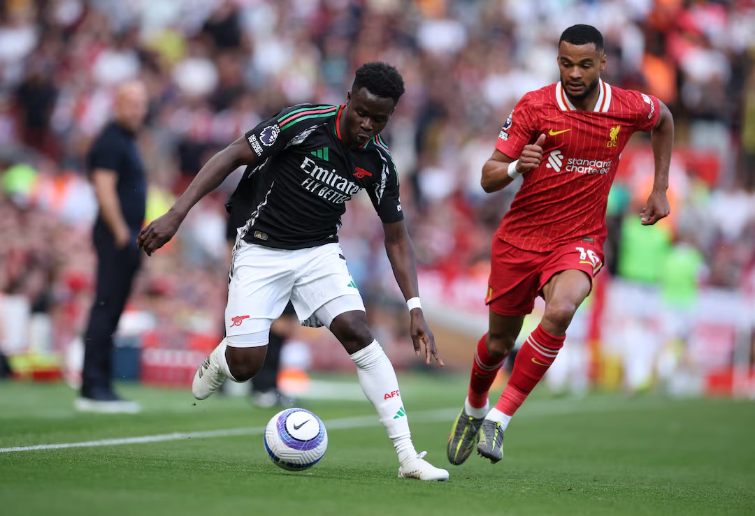 ليفربول يواجه أرسنال في قمة الدوري الانجليزي..الموعد والقنوات الناقلة