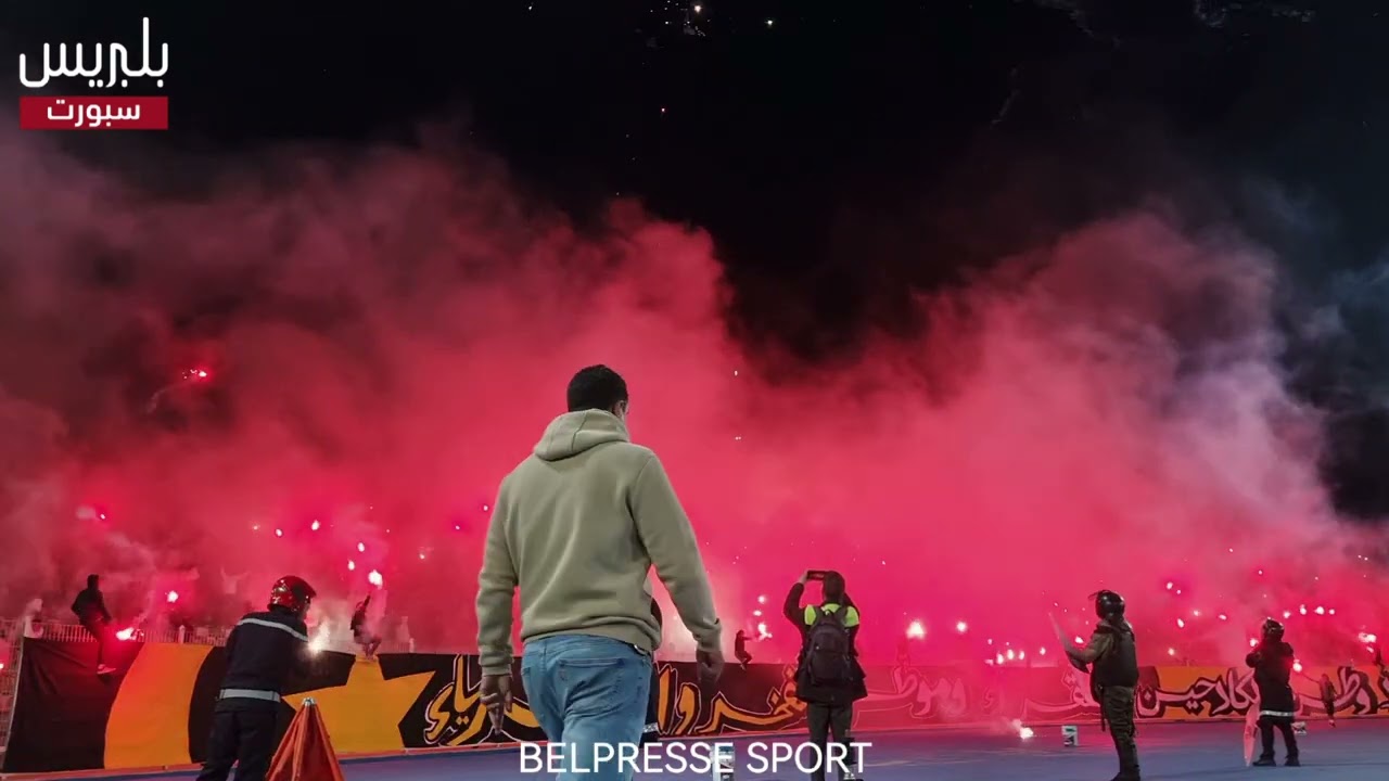 كراكاج مرعب للجماهير الوجدية