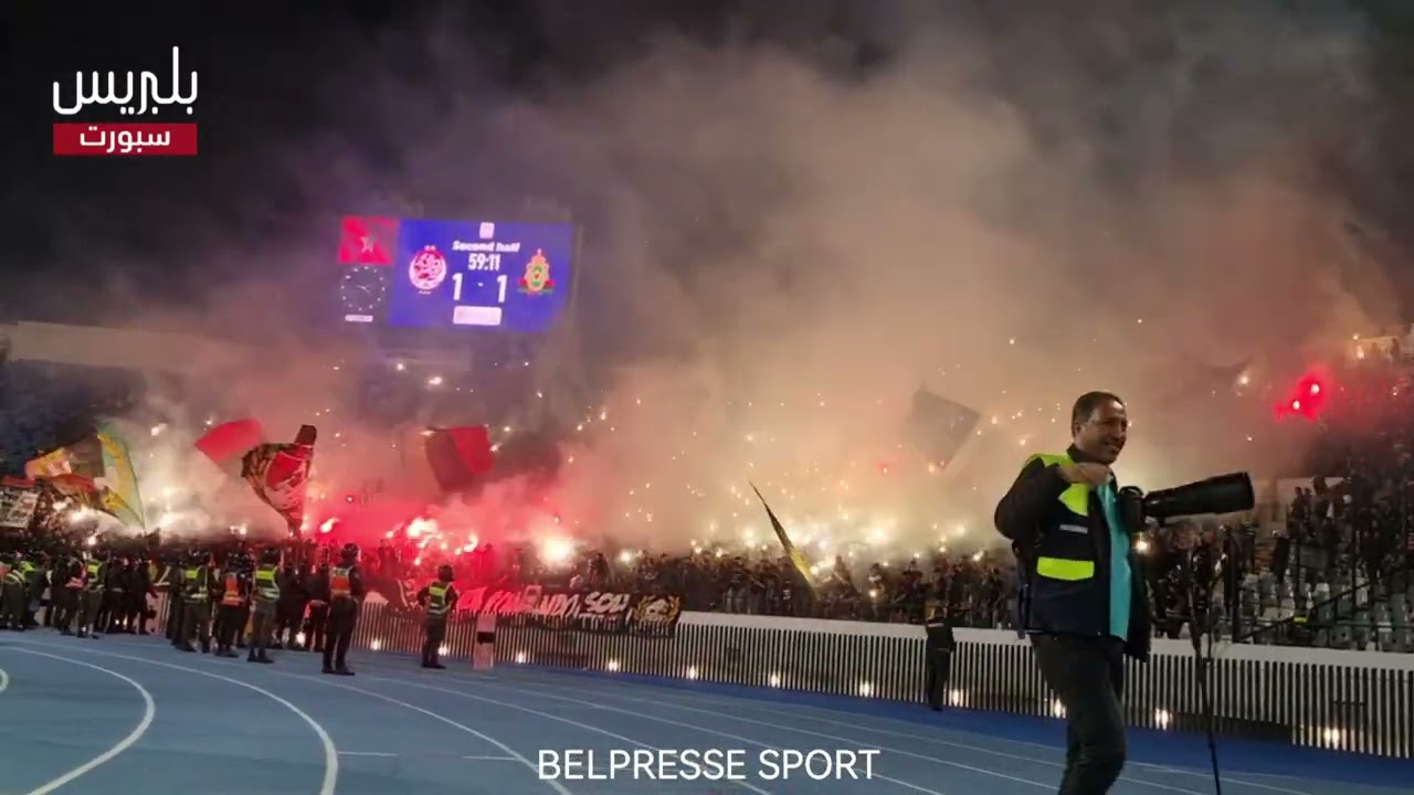 جماهير الجيش الملكي تشعل الأجواء ب”كراكتج” رائع في “الكلاسيكو” أمام الوداد