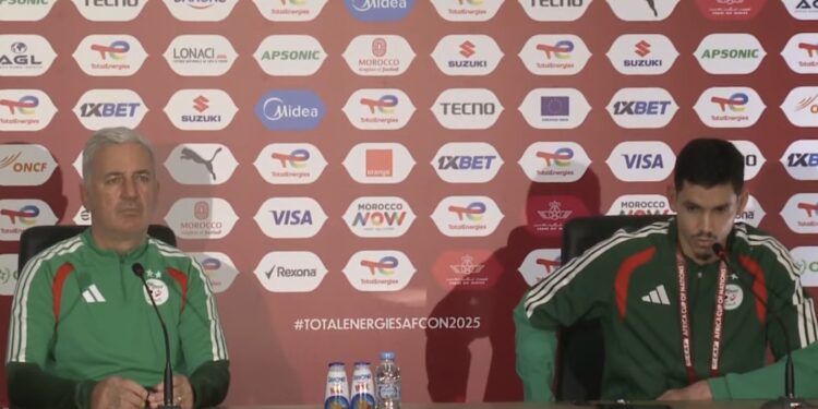 مدافع الجزائر عيسى ماندي يشيد بتنظيم المغرب ل “الكان”