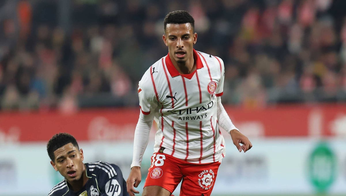 جيرونا يتنفس الصعداء: الجامعة تسمح لأوناحي بالبقاء قبل الالتحاق بـ“الأسود”