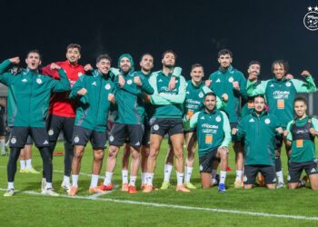 بعثة “الخضر” تصل المغرب لاستكمال التحضيرات قبيل ضربة بداية الكان